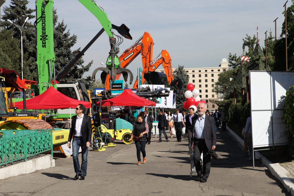 MWCA2013-Открытая площадка 01